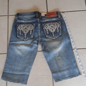 🆕️ Grace in LA Jean Bermuda Shorts Size 26